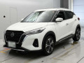 2020 Nissan KIX