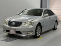 2005 Toyota Crown Majesta