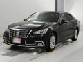 2017 Toyota Crown Hybrid