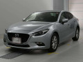 2017 Mazda Axela