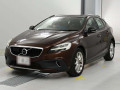 2017 Volvo V40
