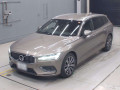 2020 Volvo V60