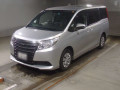 2016 Toyota Noah