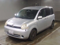 2006 Toyota Sienta