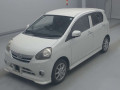 2011 Daihatsu Mira e:S