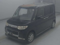 2010 Daihatsu Tanto