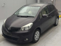 2013 Toyota Vitz