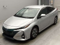 2018 Toyota Prius PHV