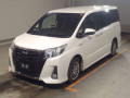 2016 Toyota Noah