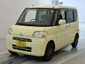 2010 Daihatsu Tanto