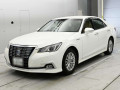 2016 Toyota Crown Hybrid