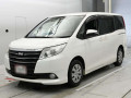 2016 Toyota Noah