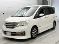 2013 Nissan Serena