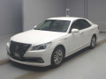 2013 Toyota Crown Hybrid