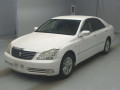 2005 Toyota Crown