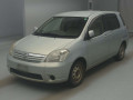 2005 Toyota Raum