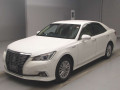 2017 Toyota Crown Hybrid