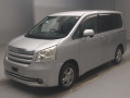 2009 Toyota Noah