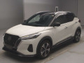 2021 Nissan KIX