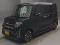 2022 Daihatsu Tanto Custom