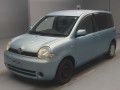 2005 Toyota Sienta