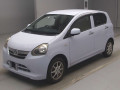 2013 Daihatsu Mira e:S