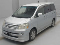 2007 Toyota Noah