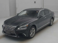 2016 Lexus LS