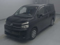 2013 Toyota Voxy