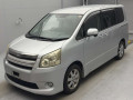 2009 Toyota Noah