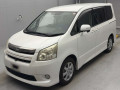 2008 Toyota Noah