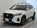 2021 Nissan KIX