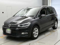 2016 Volkswagen Golf Touran