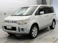 2012 Mitsubishi Delica D5