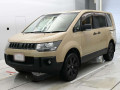2009 Mitsubishi Delica D5