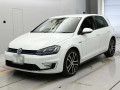 2015 Volkswagen Golf GTE