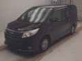 2015 Toyota Noah
