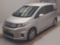 2012 Honda Freed spike hybrid