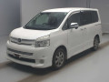 2010 Toyota Voxy