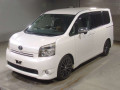 2009 Toyota Voxy