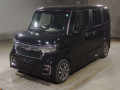 2021 Honda N-BOX CUSTOM