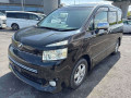 2009 Toyota Voxy