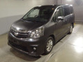 2013 Toyota Noah
