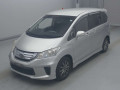 2013 Honda Freed hybrid