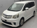 2011 Toyota Noah