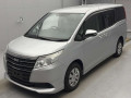 2015 Toyota Noah