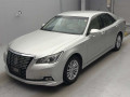 2015 Toyota Crown Hybrid