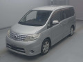 2009 Nissan Serena