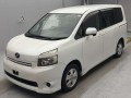 2009 Toyota Voxy