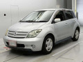 2003 Toyota IST